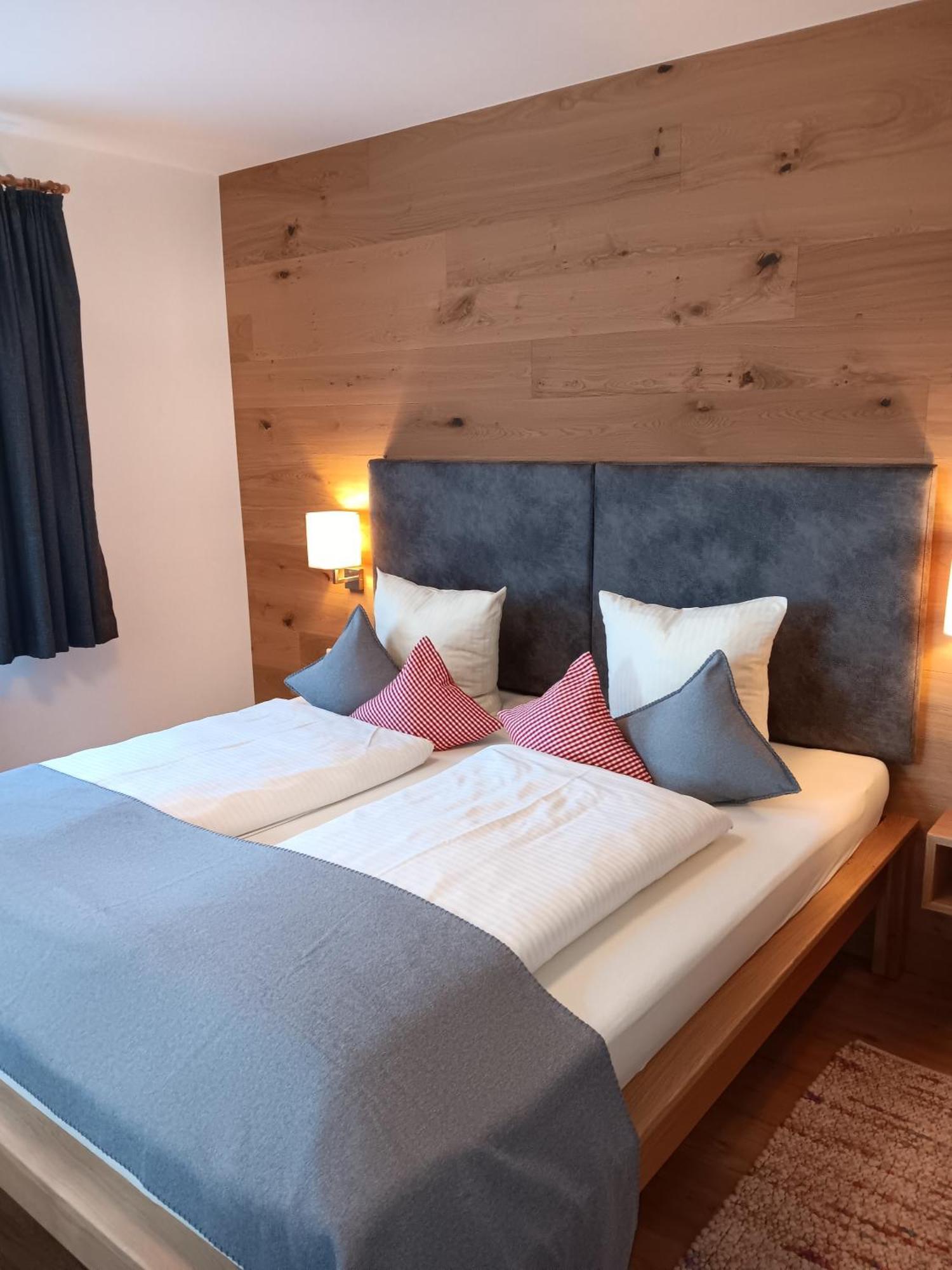 Lizzi Mountain Apartments Schwangau Extérieur photo